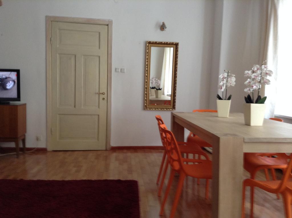 Apartamento Cheap And Chic Riga Habitación foto