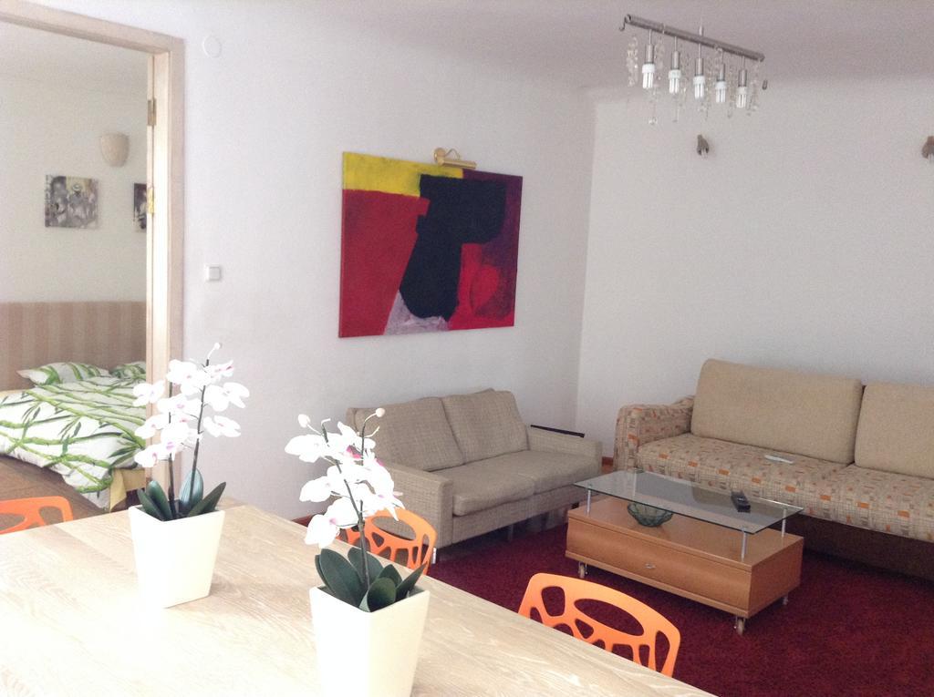 Apartamento Cheap And Chic Riga Habitación foto