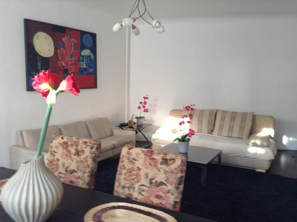 Apartamento Cheap And Chic Riga Habitación foto